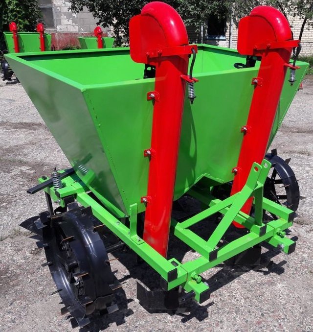 Картофелесажалка для МТЗ, Т-40, Т-25 PLANTER